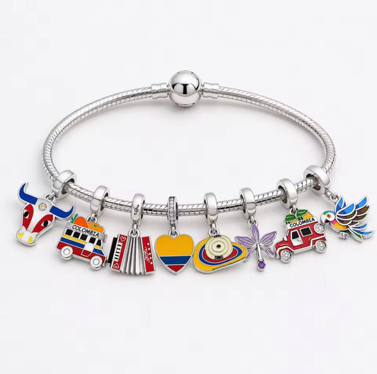 Charm de Colombia en Plata 925